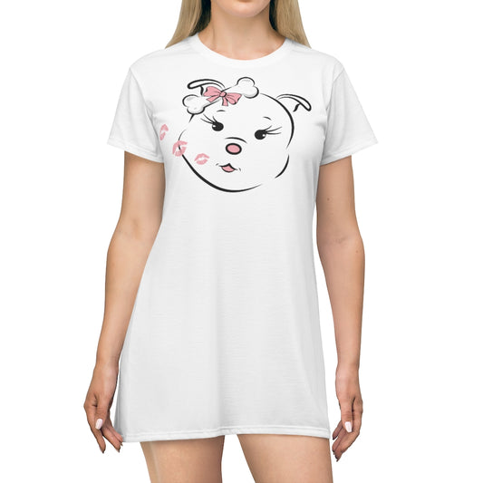 Diamond 's Blowing Kisses All Over Print T-Shirt Dress