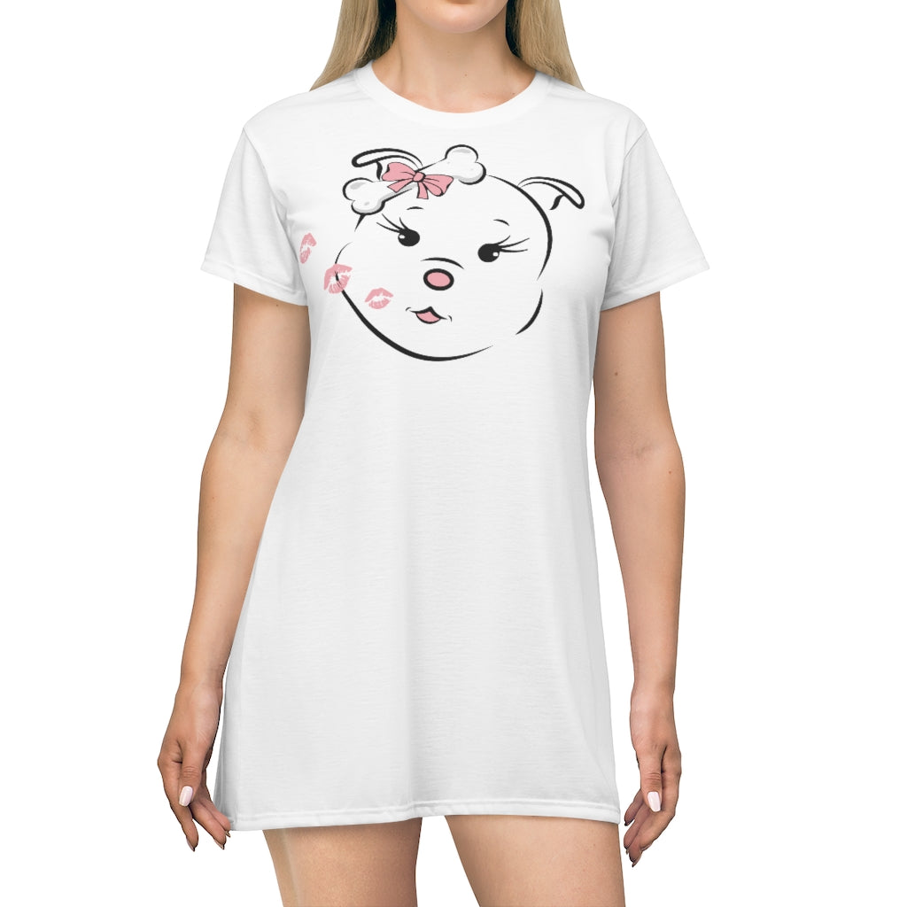 Diamond 's Blowing Kisses All Over Print T-Shirt Dress